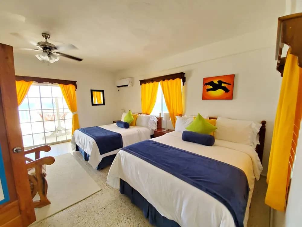 Oceanfront Room Queen - image