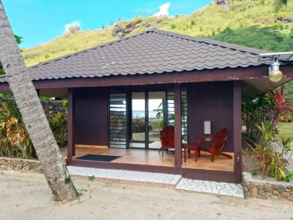 Lagoon Family Bungalow - image