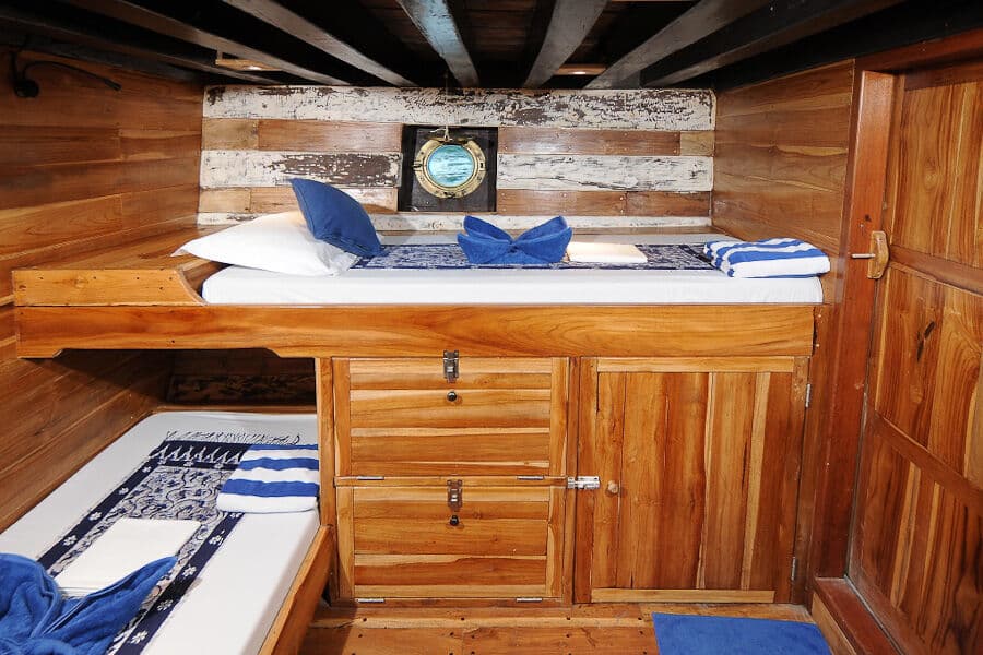 Cabin 4 Lower Deck - image