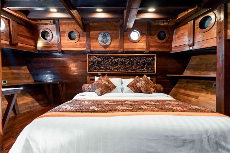 Suite Lower Deck - image