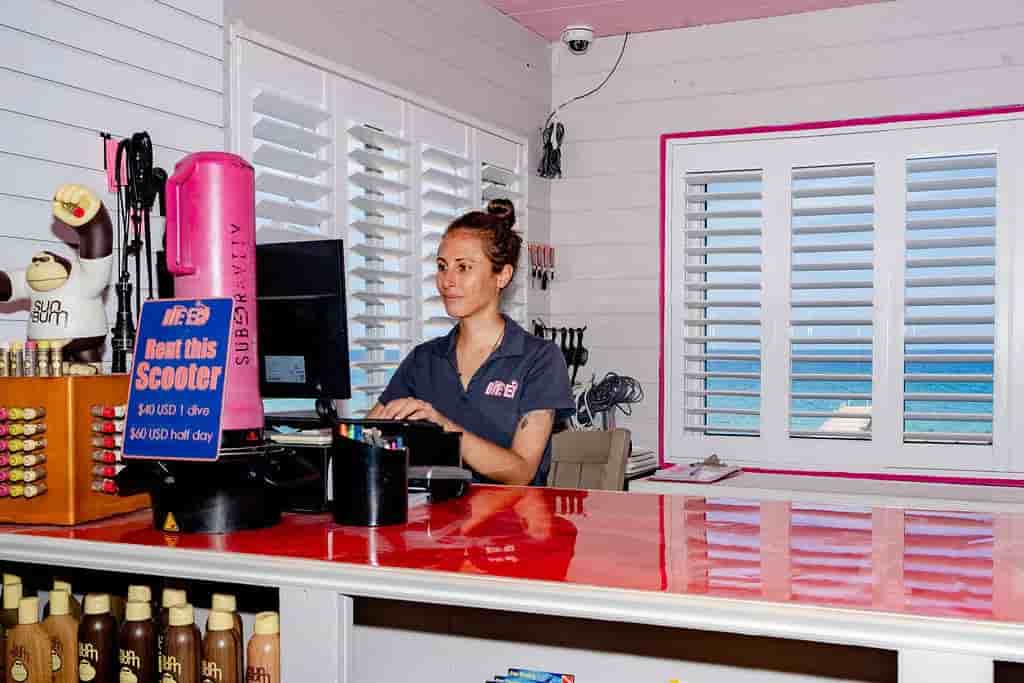 Thumbnail 4 Thumbnail 4