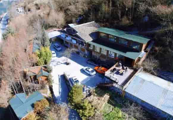 Thumbnail 6 Thumbnail 6