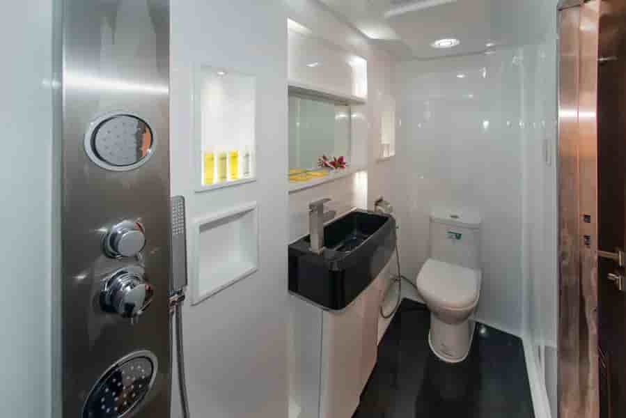 Thumbnail 2 Thumbnail 2