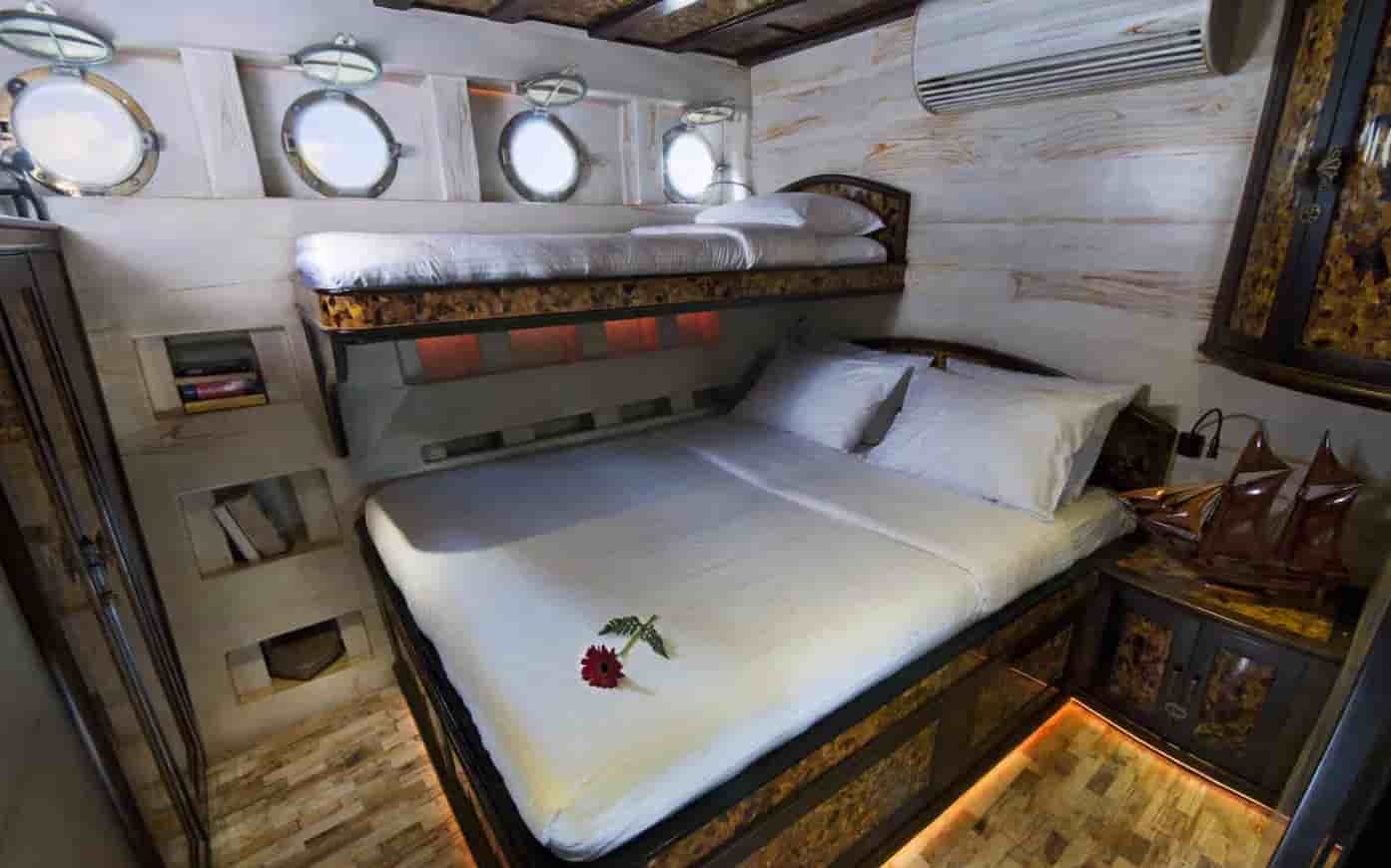 Thumbnail 4 Thumbnail 4