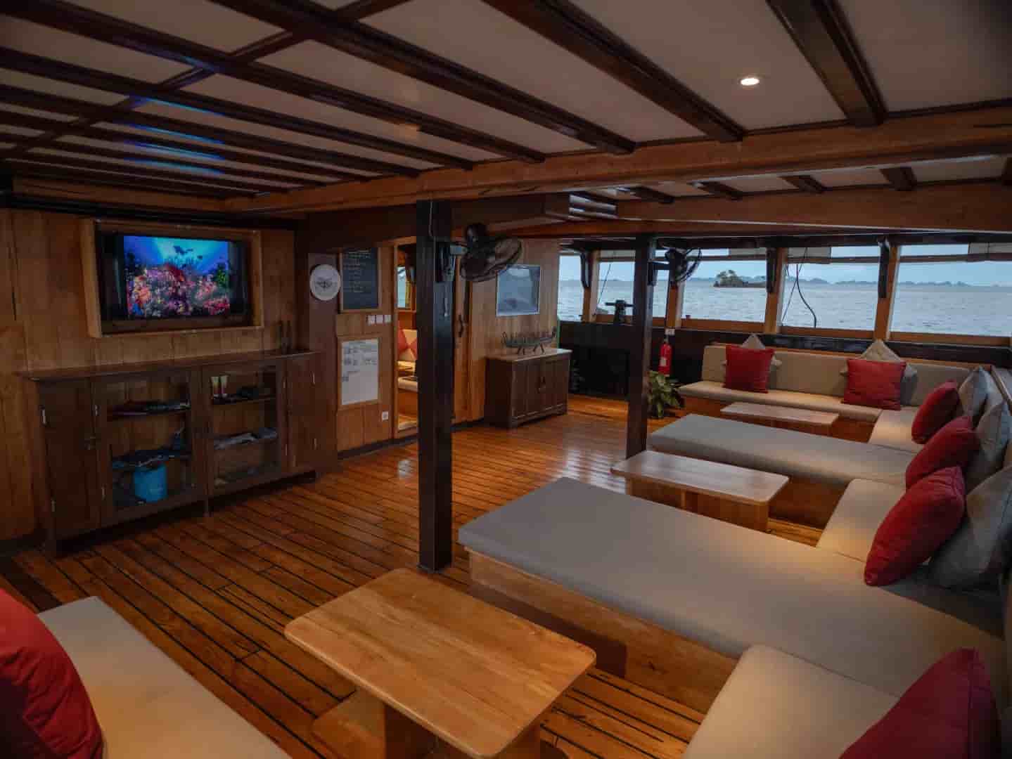 Thumbnail 5 Thumbnail 5