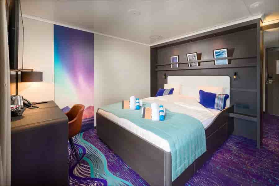 Thumbnail 3 Thumbnail 3