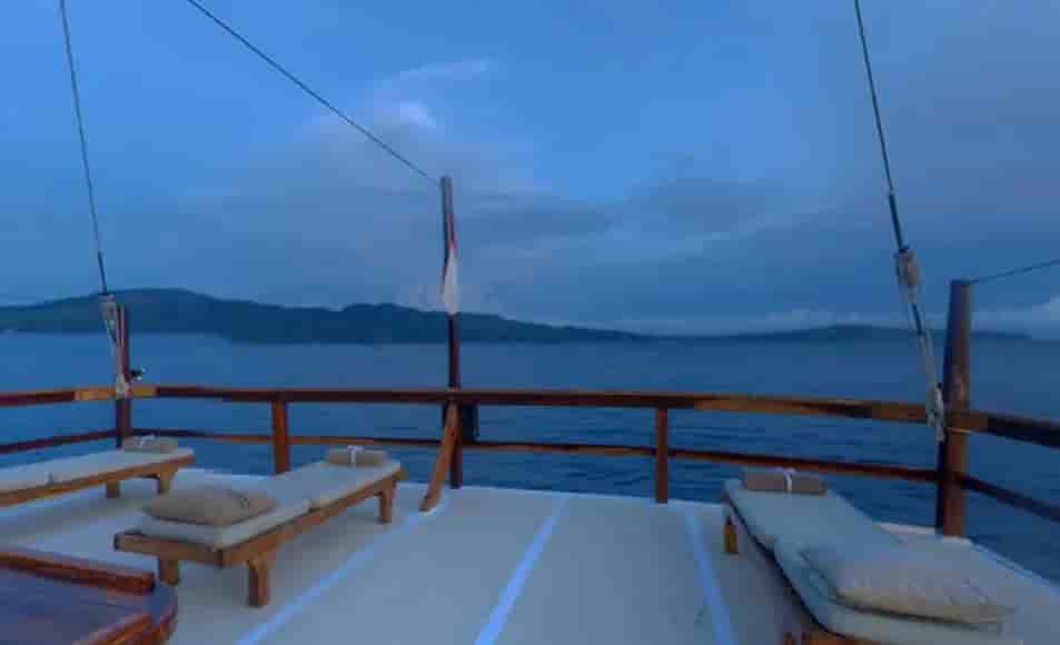 Thumbnail 3 Thumbnail 3