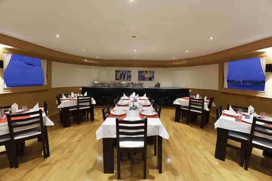 Thumbnail 9 Thumbnail 9