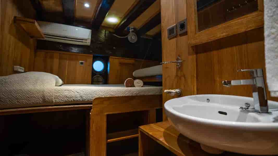 Thumbnail 3 Thumbnail 3