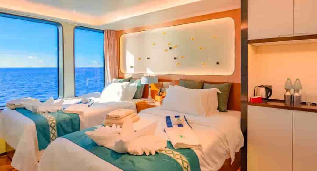 Thumbnail 2 Thumbnail 2