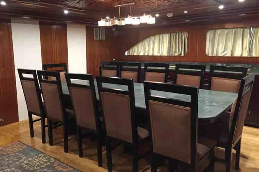 Thumbnail 2 Thumbnail 2