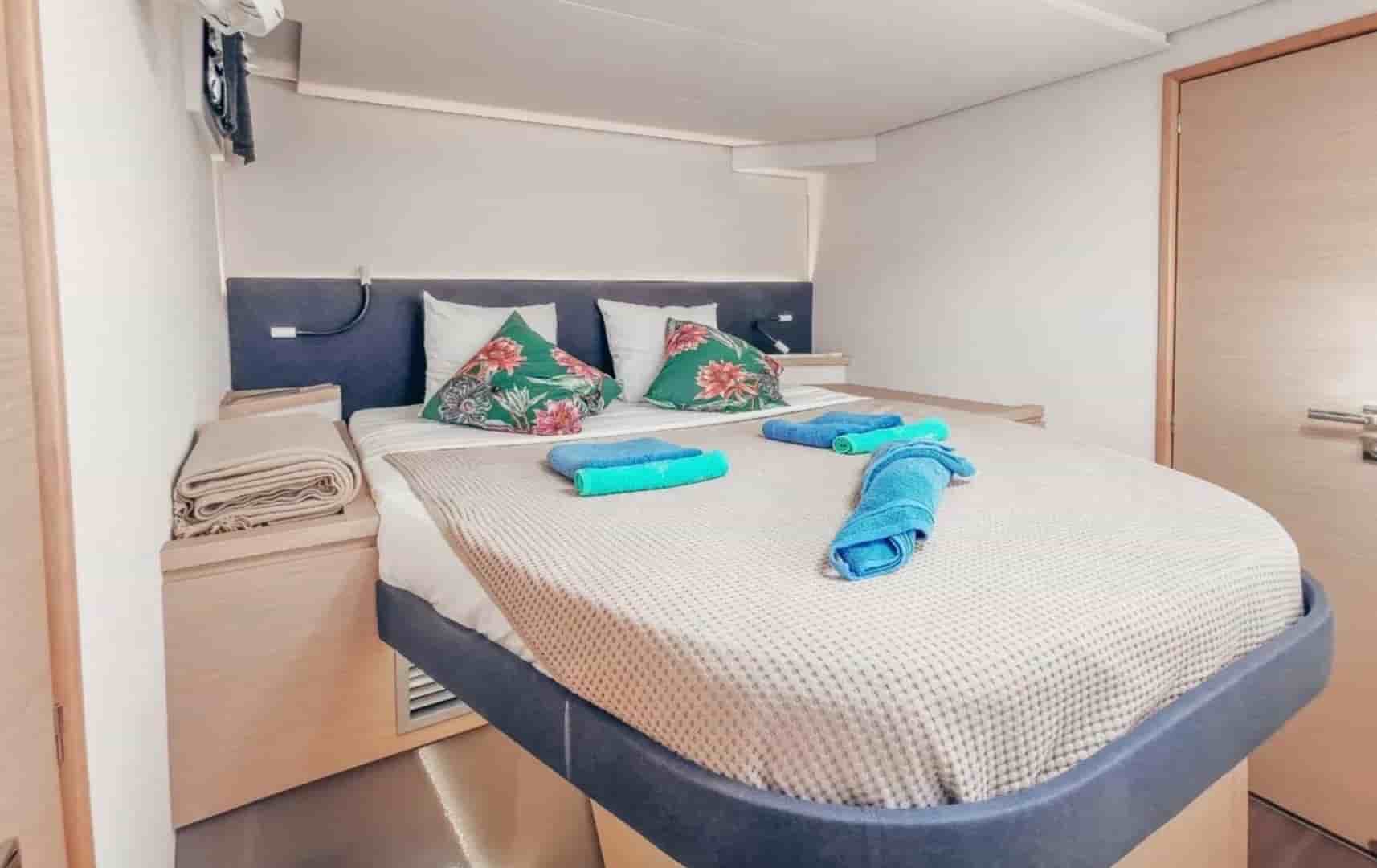 Thumbnail 4 Thumbnail 4