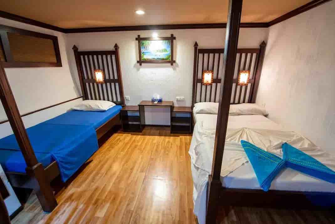 Thumbnail 9 Thumbnail 9