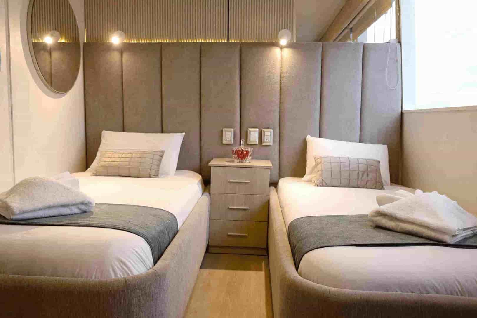 Thumbnail 3 Thumbnail 3