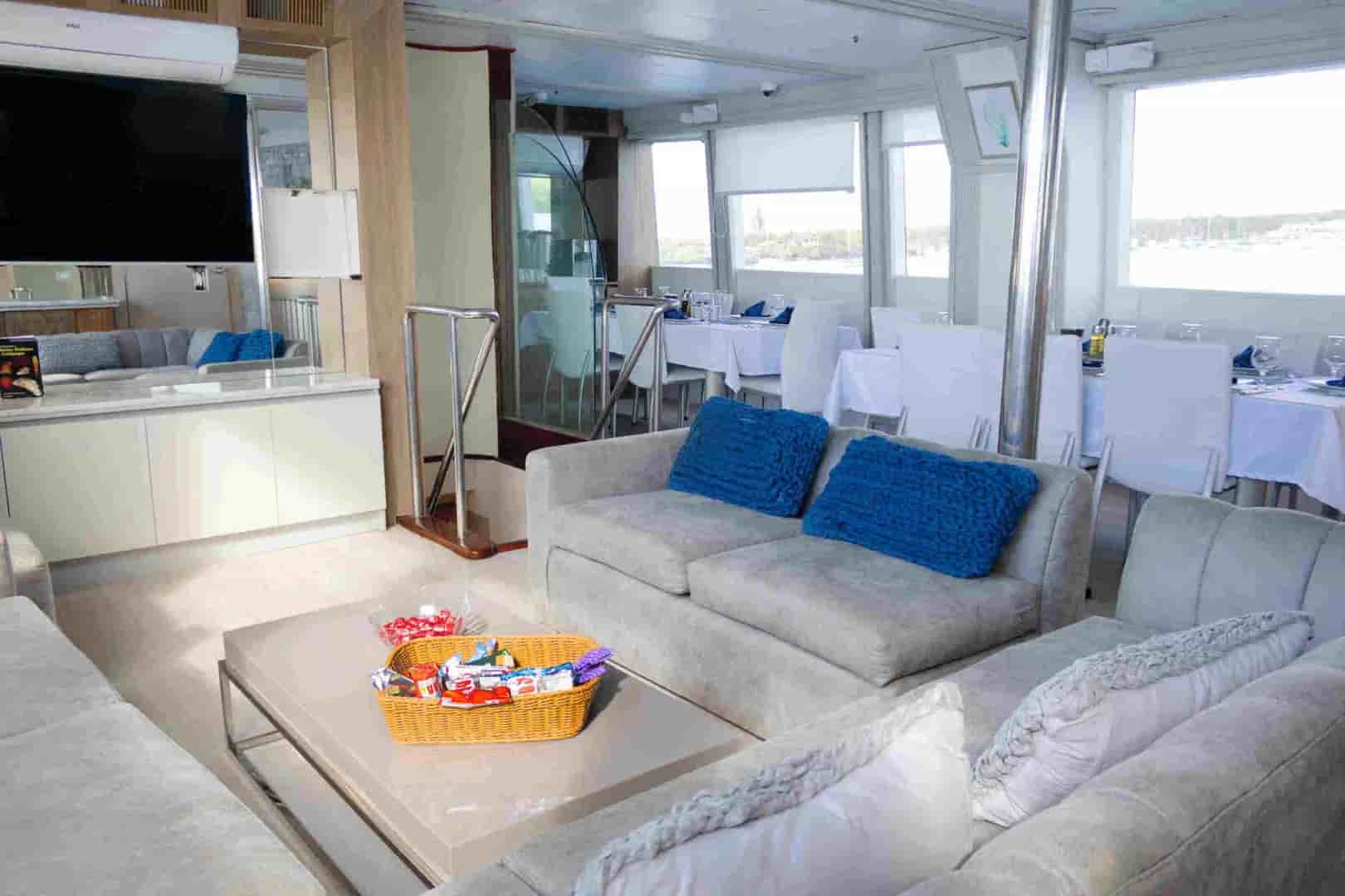 Thumbnail 9 Thumbnail 9