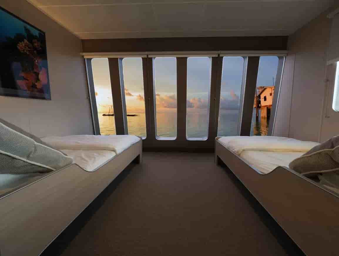 Thumbnail 13 Thumbnail 13