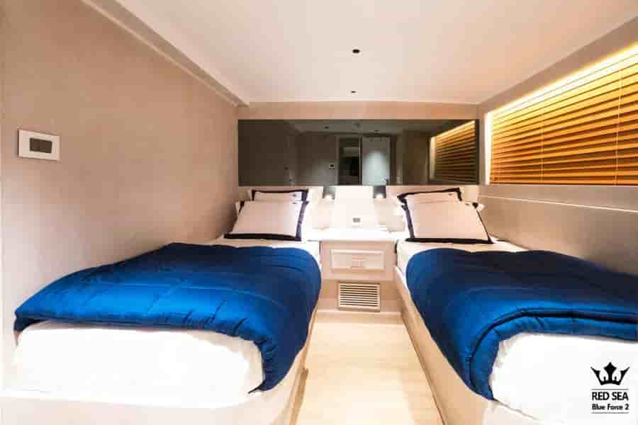 Thumbnail 6 Thumbnail 6