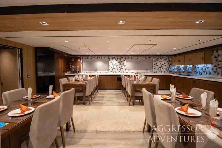 Thumbnail 4 Thumbnail 4