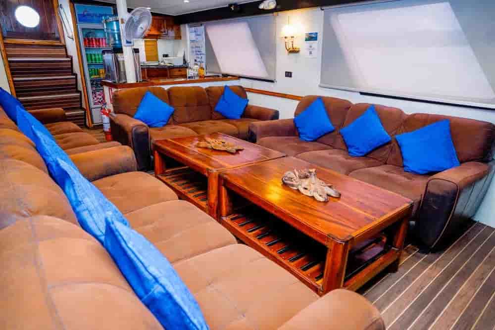 Thumbnail 4 Thumbnail 4