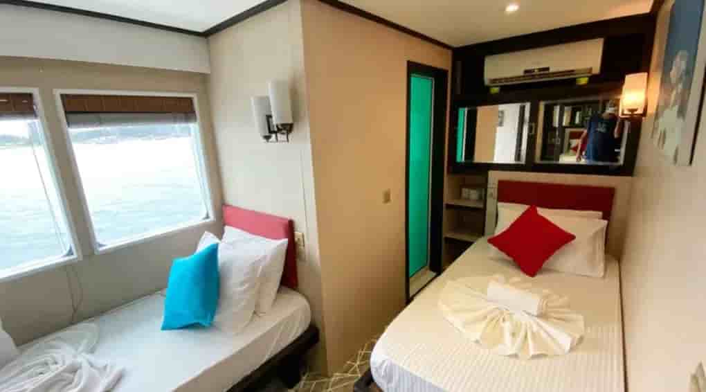 Thumbnail 8 Thumbnail 8