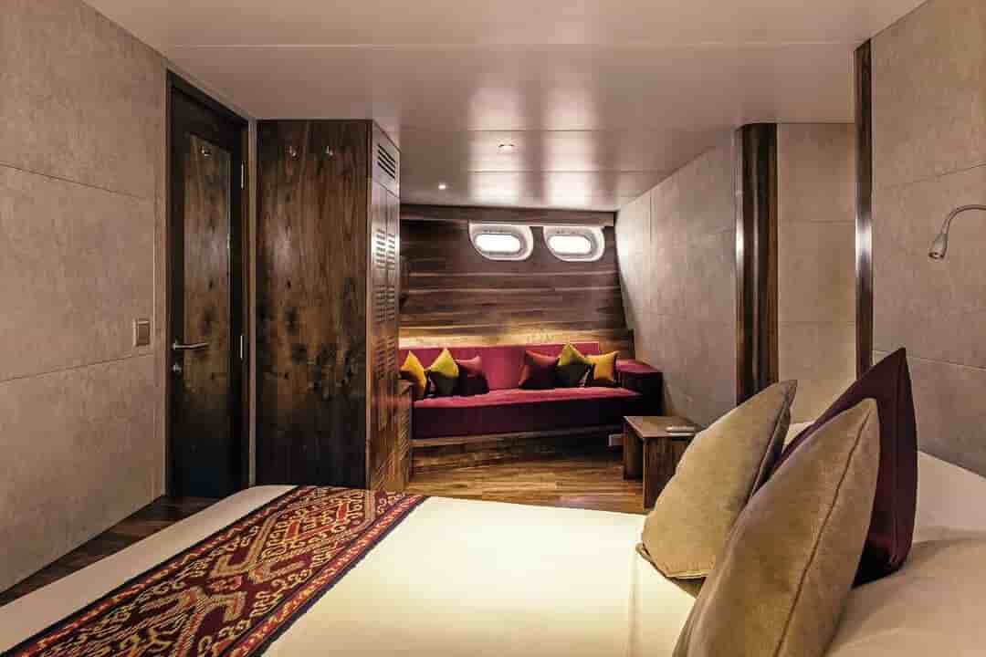 Thumbnail 9 Thumbnail 9