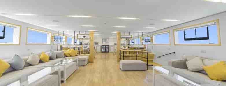 Thumbnail 4 Thumbnail 4