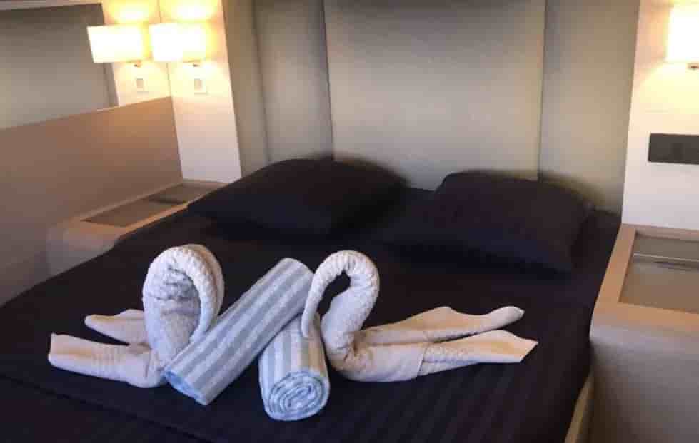 Thumbnail 3 Thumbnail 3