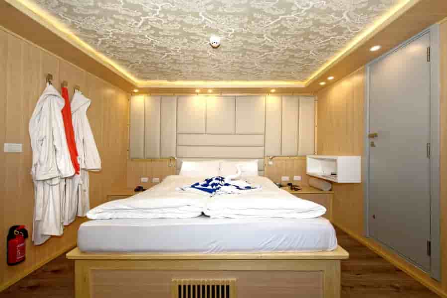 Thumbnail 6 Thumbnail 6