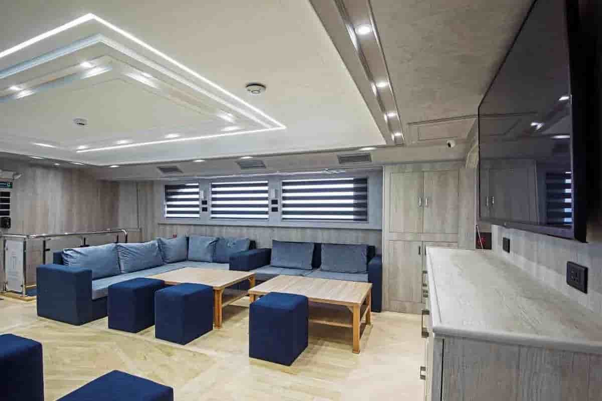 Thumbnail 3 Thumbnail 3