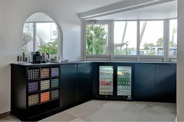 Coffee and tea-making facilities Coffee and tea-making facilities