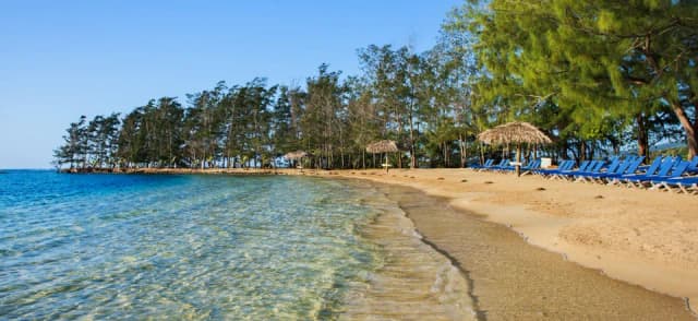 Fantasy Island Dive Resort Fantasy Island Dive Resort