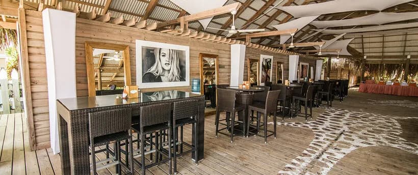 A restaurant at Maya Princess Roatan A restaurant at Maya Princess Roatan