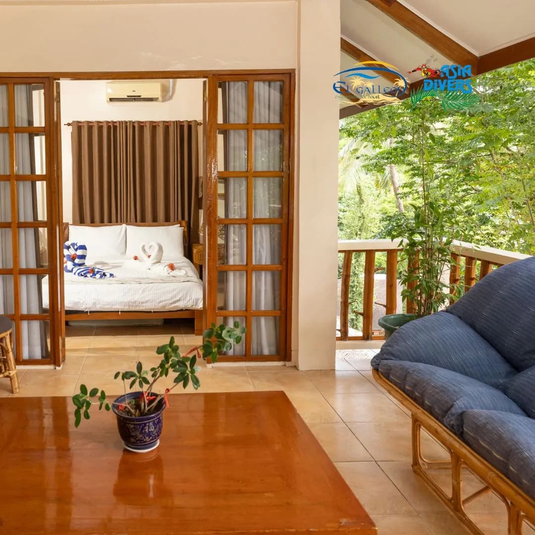 Penthouse Room at El Galleon Penthouse Room at El Galleon