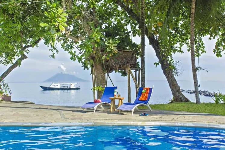 Murex-Manado-11-Pool.jpg Murex-Manado-11-Pool.jpg