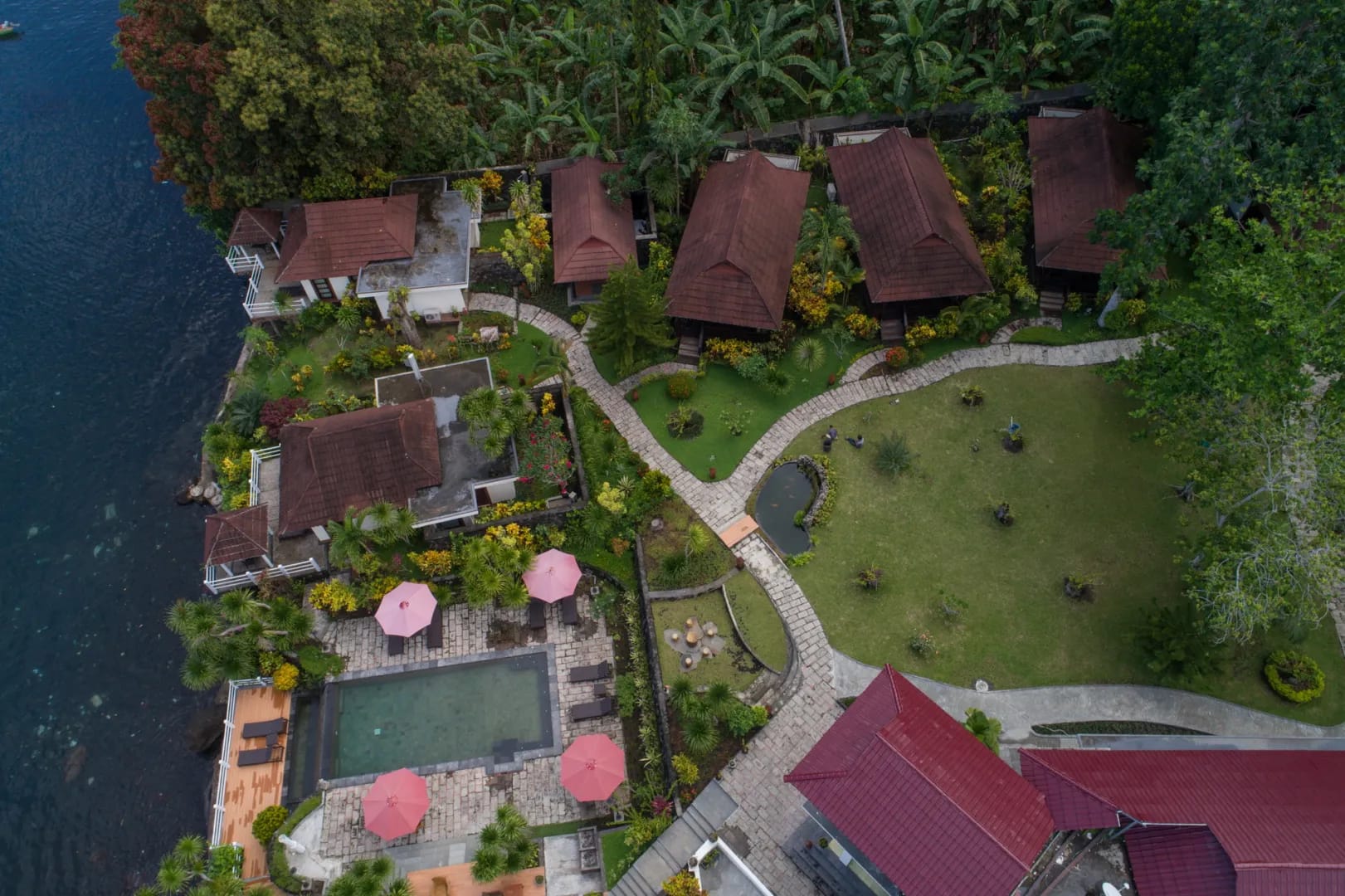 Solitude Lembeh Dive Resort - image Solitude Lembeh Dive Resort - image