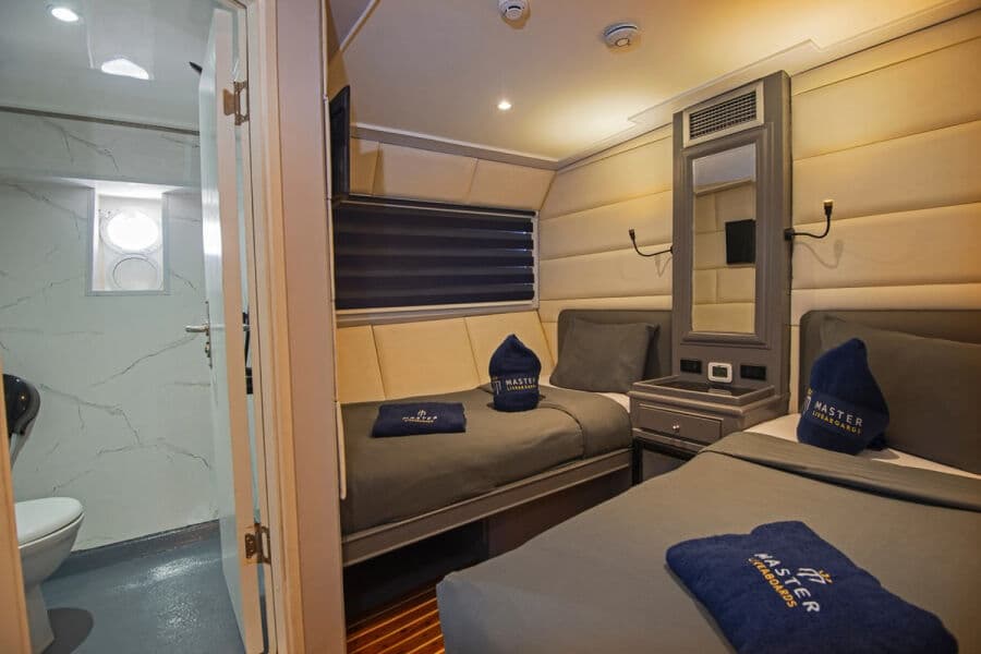 Classic Twin/Double Lower Deck - image Classic Twin/Double Lower Deck - image